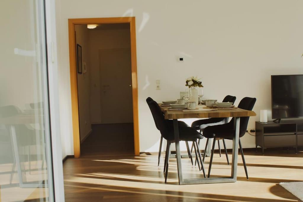 Gemuetliche Wohnung In Bad Homburg vor der Höhe Eksteriør billede